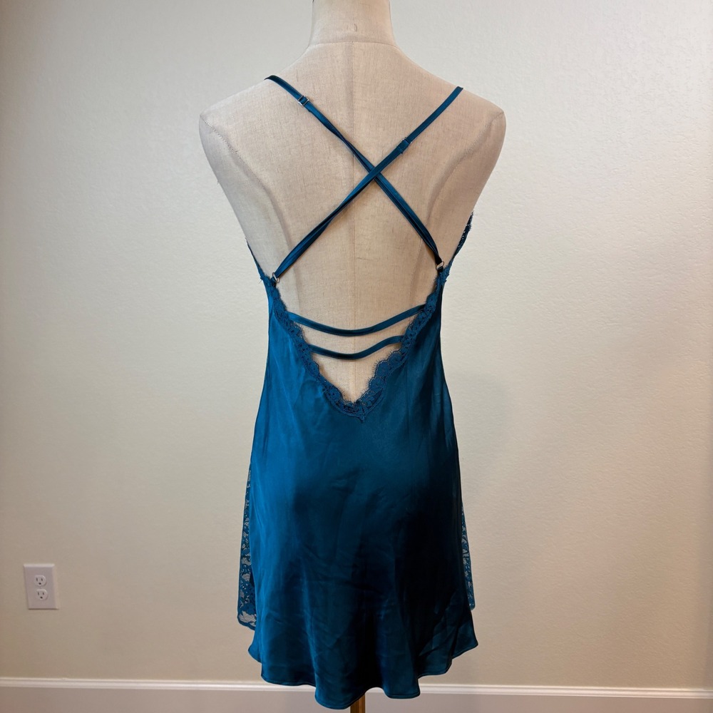 Victoria's Secret Slip Robe Set S Teal Blue Satin Lace Trim Romanitc Nightie - Picture 9 of 14